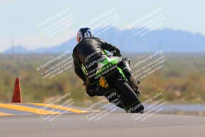 media/Oct-09-2022-SoCal Trackdays (Sun) [[95640aeeb6]]/Turn 9 Backside (120pm)/